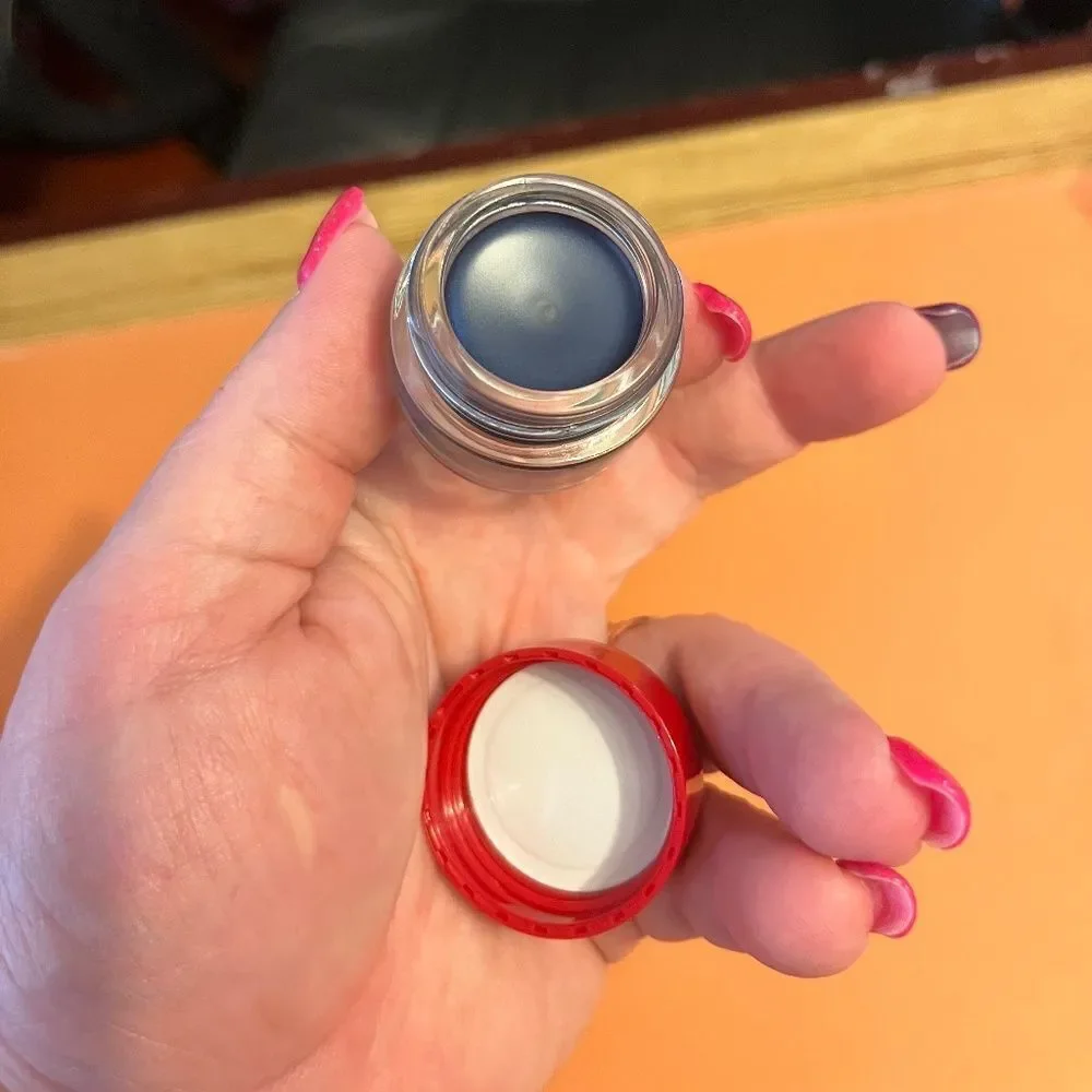 AVON Img GLIMMER Longwear Gel Eyeliner .21oz Rainstorm Blue ONE Tub